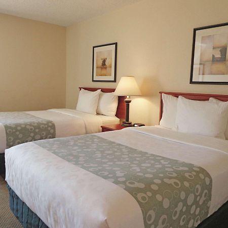Hotel La Quinta By Wyndham Albuquerque Journal Ctr Nw Exterior foto