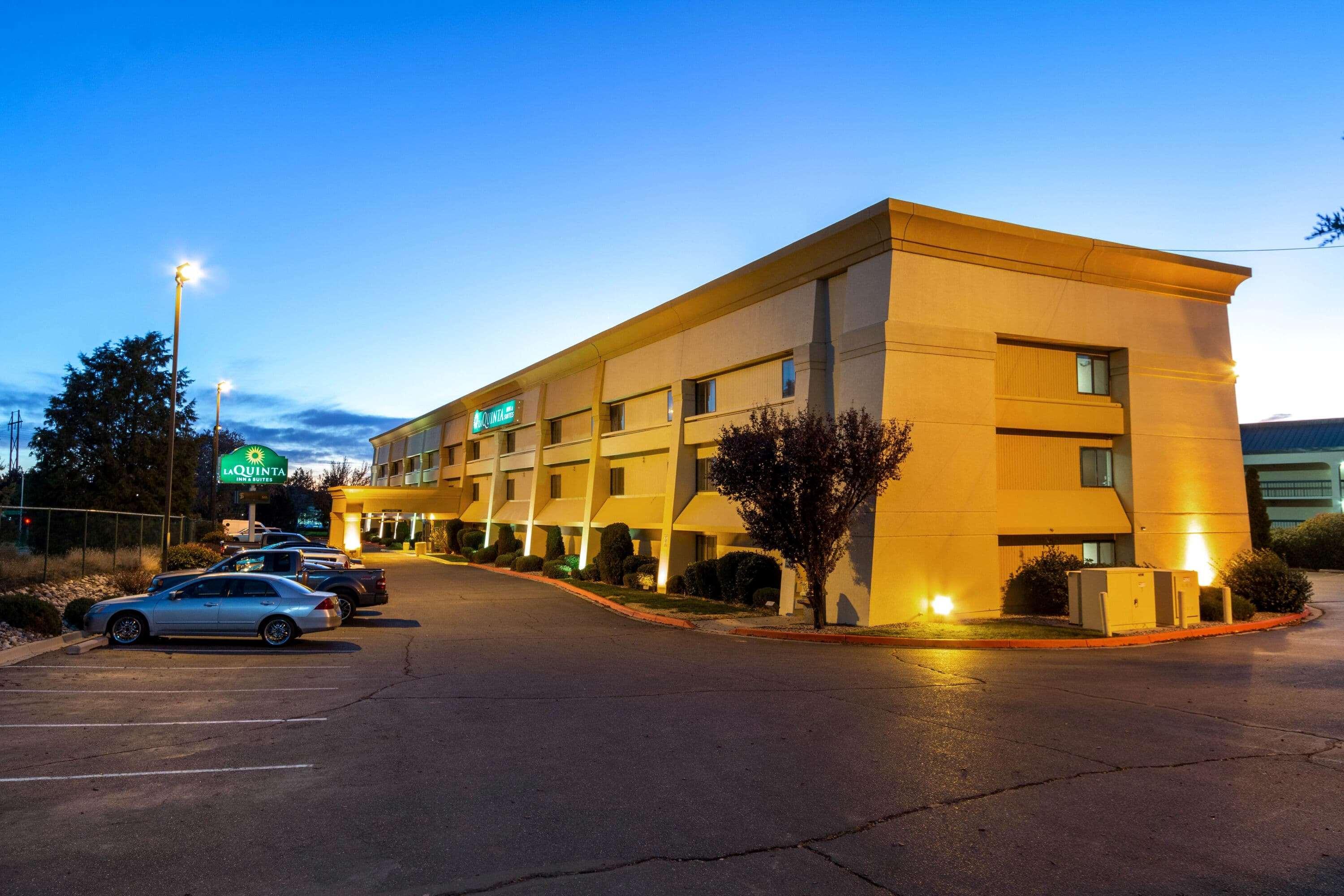 Hotel La Quinta By Wyndham Albuquerque Journal Ctr Nw Exterior foto